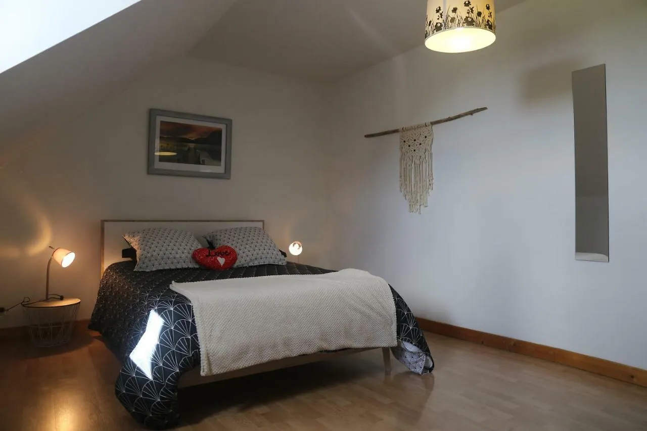 Holiday home Gite Cocantin Tregomeur